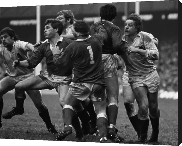 Wales Eddie Butler and Englands Bill Beaumont - 1980 Five Nations