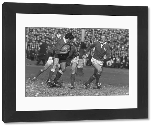 Gareth Edwards under pressure from Michael Hipwell and Ken Kennedy - 1969 Five Nations