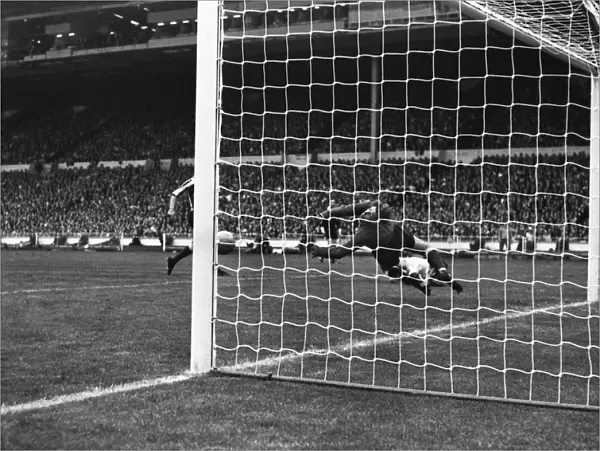 Jim Montgomery makes his famous double save in the 1973 FA Cup Final