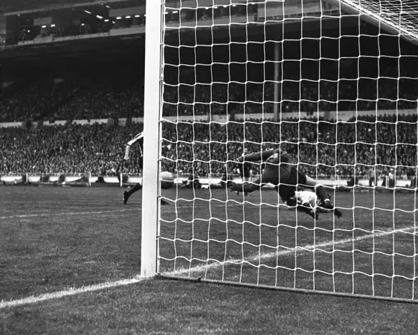 Jim Montgomery makes his famous double save in the 1973 FA Cup Final