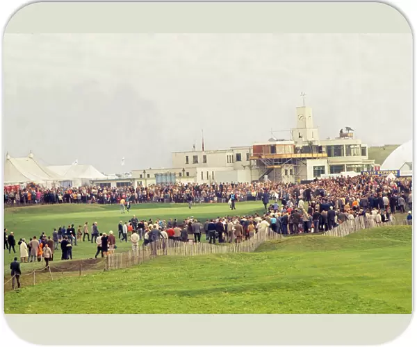 The 18th green and clubhouse at Royal Birkdale during the 1969 Ryder Cup