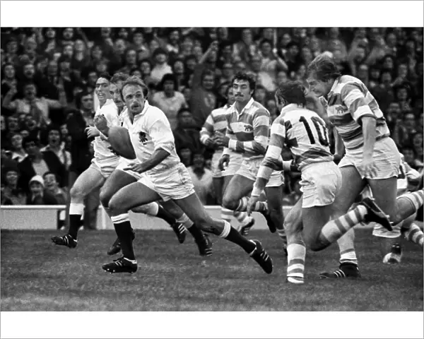 Englands Peter Squires on his way to scoring a try against Argentina in 1978