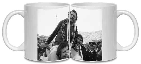British Lions captain Bill Beaumont is chaired off the pitch after victory against South Africa in the 4th Test in 1980