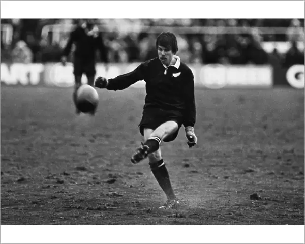 Allan Hewson kicks a penalty for the All Blacks against the British Lions in 1983