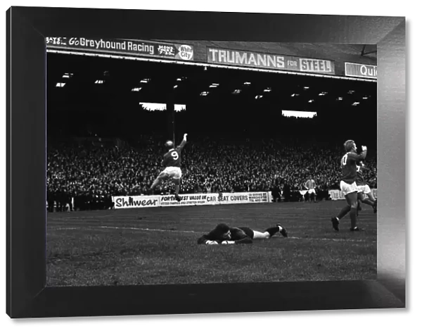 Bobby Charlton celebrates his goal against Manchester City in 1967