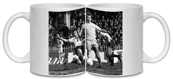 Arthur Albiston challenges Graeme Souness - 1979 FA Cup Semi-Final