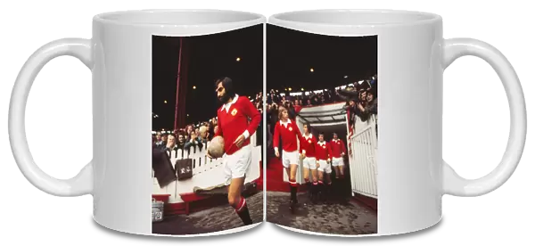 George Best leads out Manchester United on his first-team return in 1973