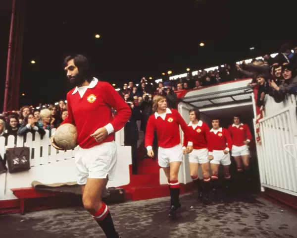 George Best leads out Manchester United on his first-team return in 1973
