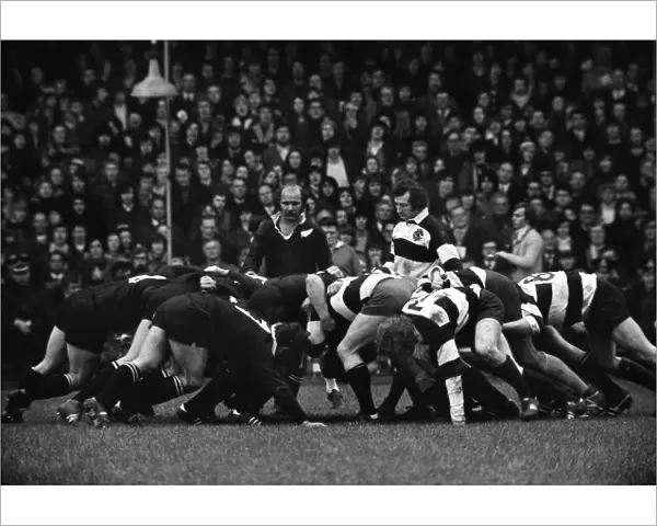 Sid Going and Gareth Edwards during the famous game between the All Blacks and Barbarians in 1973