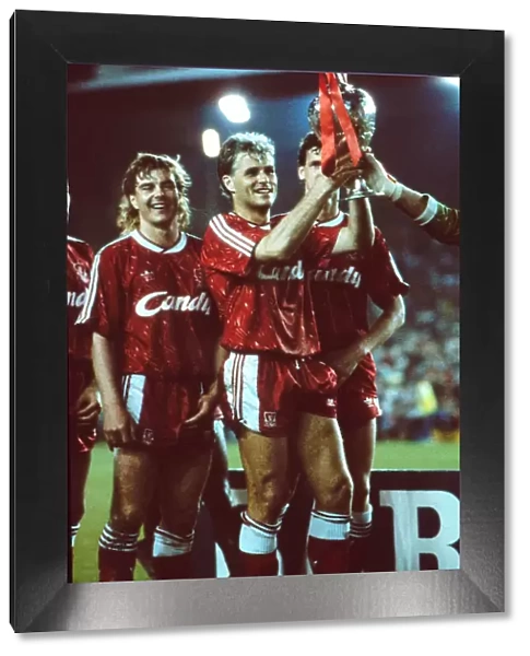 lenn Hysen and Barry Venison celebrate Liverpools 1990 league title victory