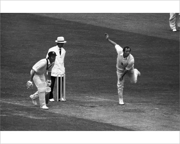 Norman Gifford bowls for England against Australia in 1972