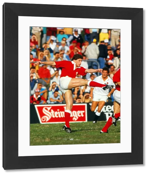 Jonathan Davies kicks ahead for Wales - 1987 Rugby World Cup