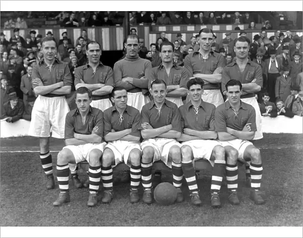 Nottingham Forest - 1947  /  48