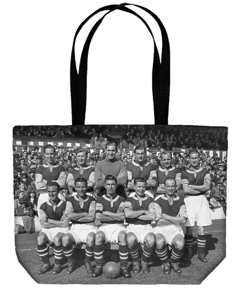 West Ham United - 1948  /  9