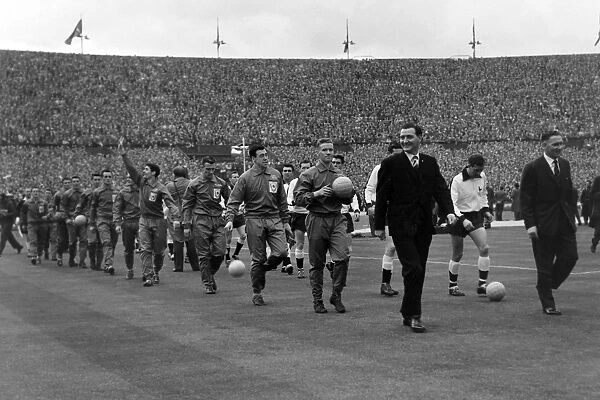 1961 FA Cup Final: Spurs 2 Leicester 0