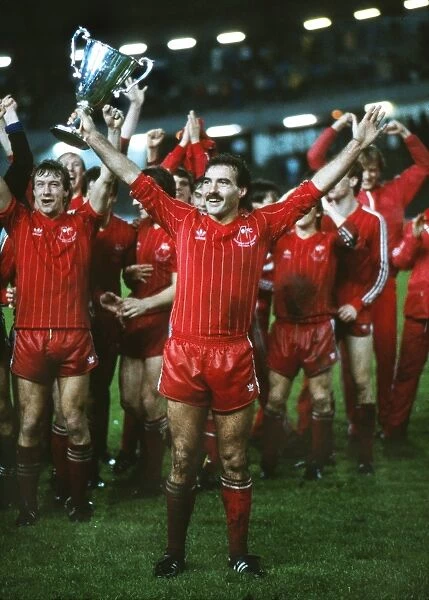 Aberdeen captain Willie Morgan - 1983 Cup Winners Cup Final