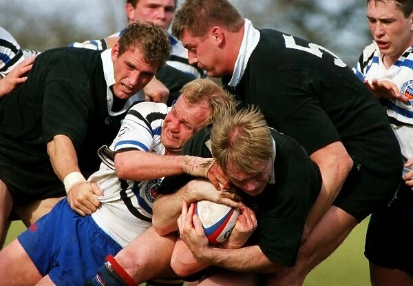 Andy Robinson and Lawrence Dallaglio compete for the ball in the 1994 / 5 Courage League
