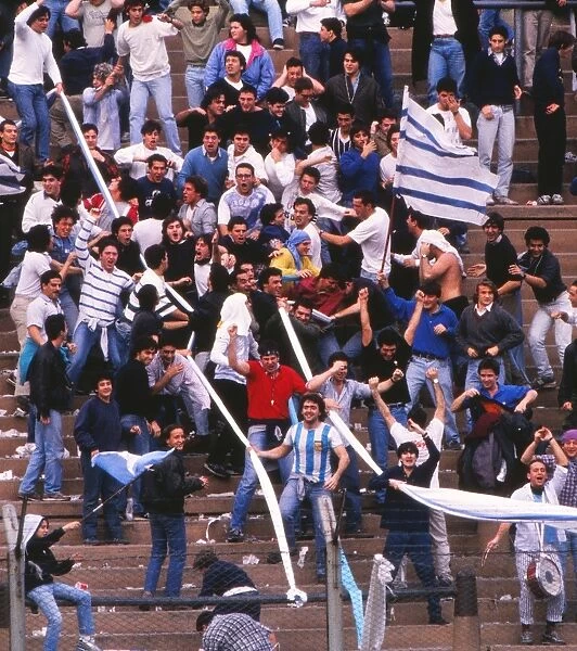 Argentina rugby fans celebrate victory over England in 1990