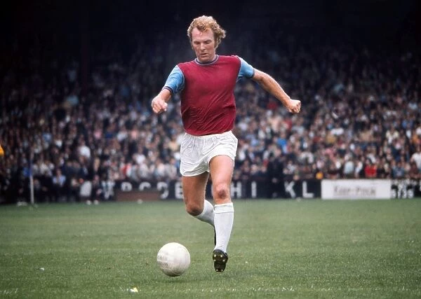 Bobby Moore West Ham United Fútbol Tarjeta Typhoo 1973