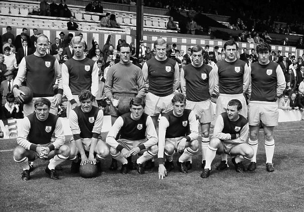 Burnley - 1968 / 9. Football - 1968  /  1969 season - Burnley Team Group