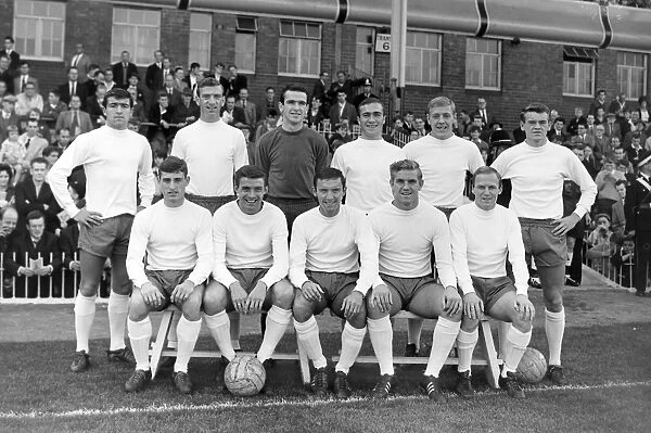Chelsea - 1963 / 4. Football - 1963  /  1964 First Division - Aston Villa 2 Chelsea 0