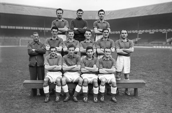 Everton - 1955 / 56. Football - 1955  /  1956 season - Everton Team Group