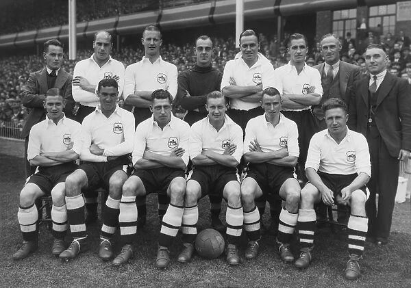Fulham - 1937 / 8. Football - 1937  /  1938 Second Division - Aston Villa 2 Fulham 0