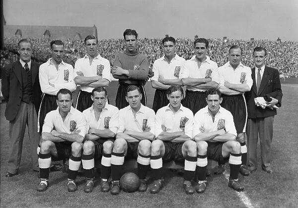 Fulham - 1949 / 50. Football - 1949  /  1950 First Division - Manchester City 2 Fulham 0
