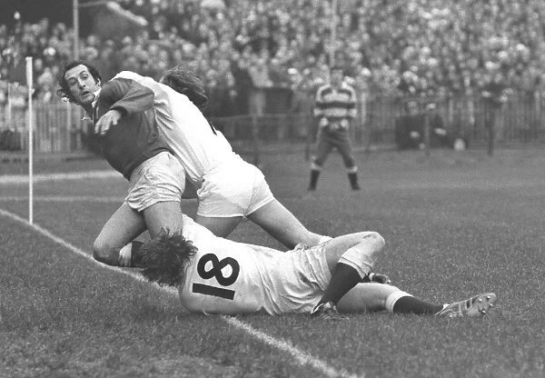 Gareth Edwards is bundled into touch - 1975 Five Nations