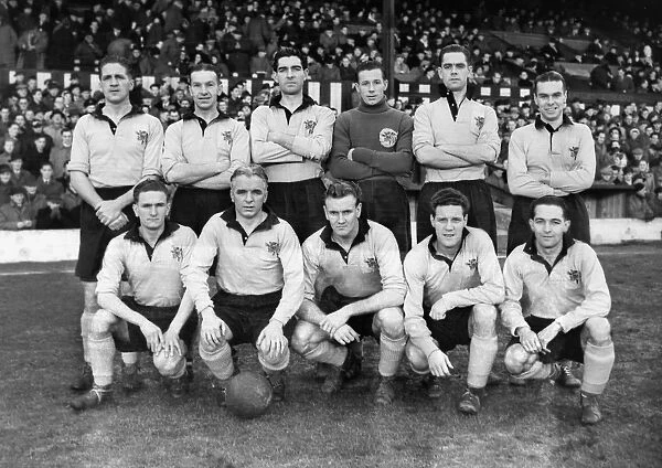 Hull City - 1949 / 50. Football - 1949  /  1950 season - Hull City team group