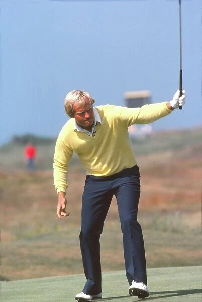 Jack Nicklaus holes a putt on the final day of the 1977 Open