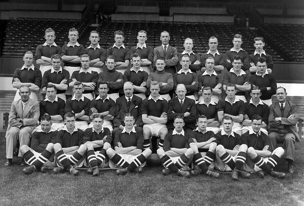 Manchester United Full Squad - 1937 / 38