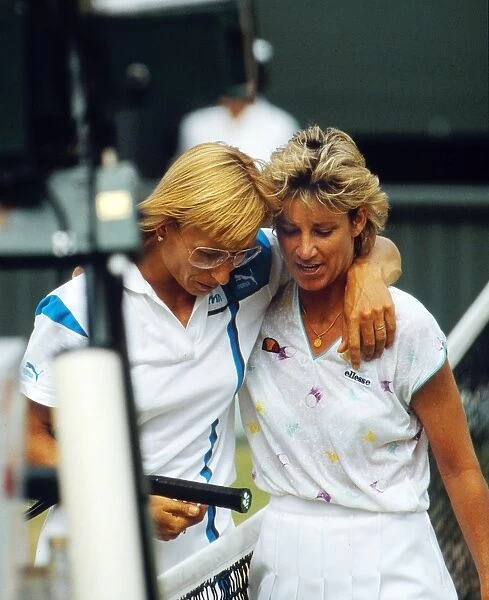 Martina Navratilova and Chris Evert at the 1987 Wimbledon Championships