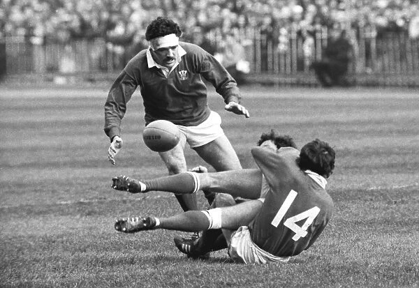 Mervyn Davies swoops in to collect the loose ball during the 1976 Five Nations