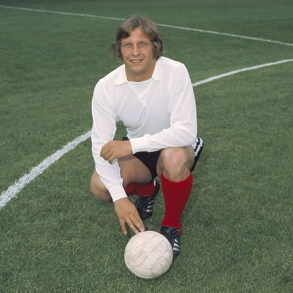 Paul Went - Fulham. Football - 1972  /  1973 season - Fulham photocall