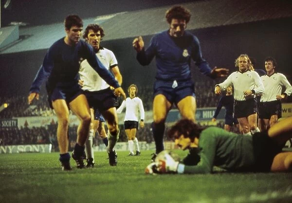 Real Madrid and Derby clash in the 1975 / 6 European Cup