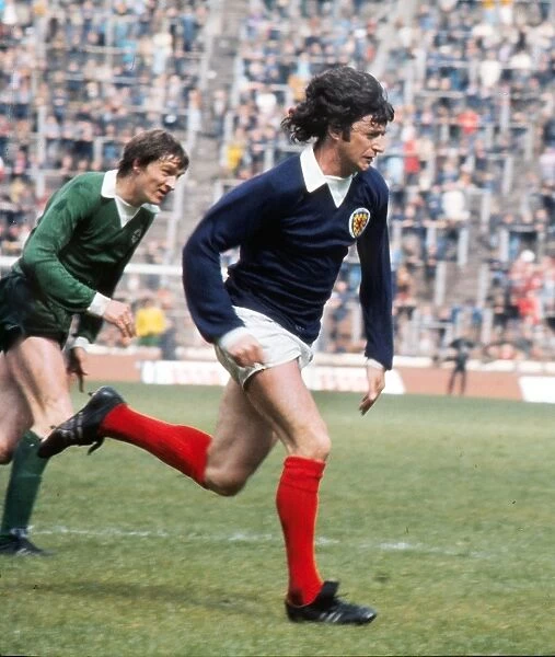 Scotlands Willie Morgan - 1974 British Home Championship