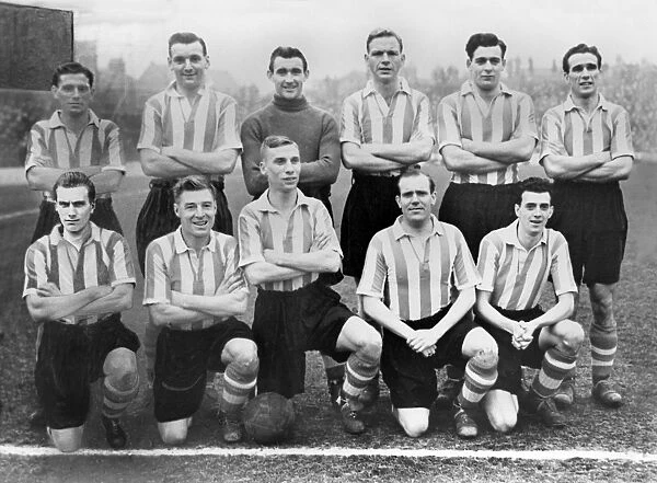 Southampton Team Group 1952  /  53