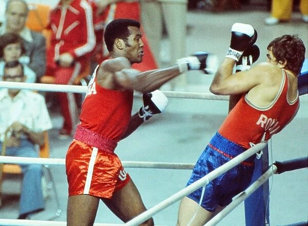 Teofilo Stevenson on the way to winning gold at the 1976 Montreal Olympics