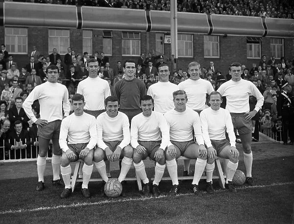 Villa 2 Chelsea 0. Football - 1963  /  1964 First Division - Aston Villa 2 Chelsea 0