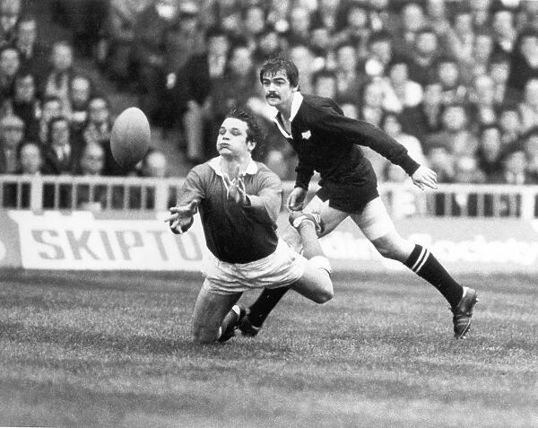 Wales Terry Holmes passes against the All Blacks in 1978