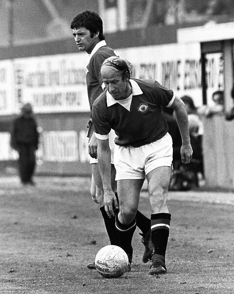 Willie Morgan and Bobby Charlton - Manchester United