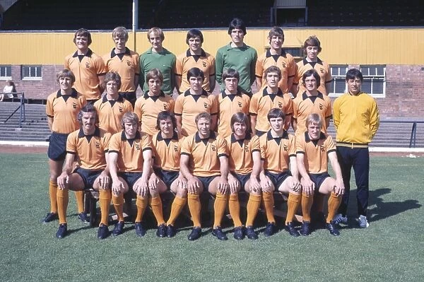 Wolverhampton Wanderers - 1971  /  2
