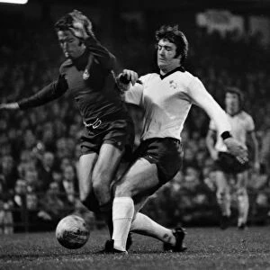 Derby Countys Bruce Rioch challenges Real Madrids Benito Rubinan