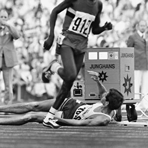 Jim Ryun falls at the 1972 Munich Olympics