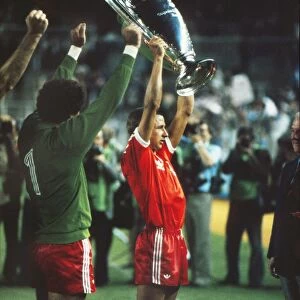 Nottingham Forest captain John McGovern lifts the European Cup