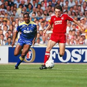 Ray Houghton & Laurie Cunningham - 1988 FA Cup Final