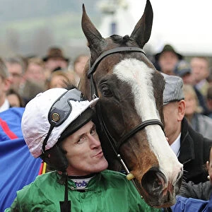 Horse Racing Jigsaw Puzzle Collection: 2012 Cheltenham Festival
