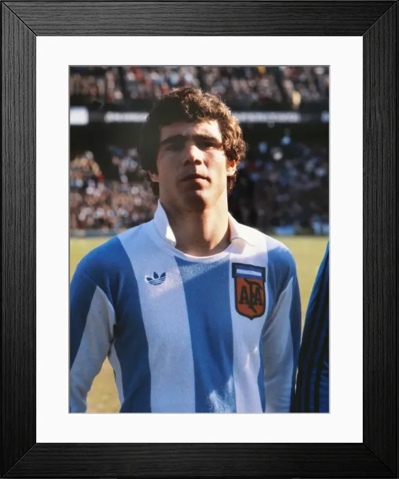 Framed Print : Argentina 1 England 1