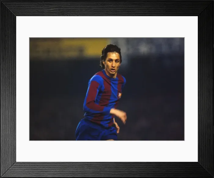 Framed Print : UEFA QF L2: Barcelona 2 (4) Villa 1 (3) Framed Print : UEFA QF L2: Barcelona 2 (4) Villa 1 (3)